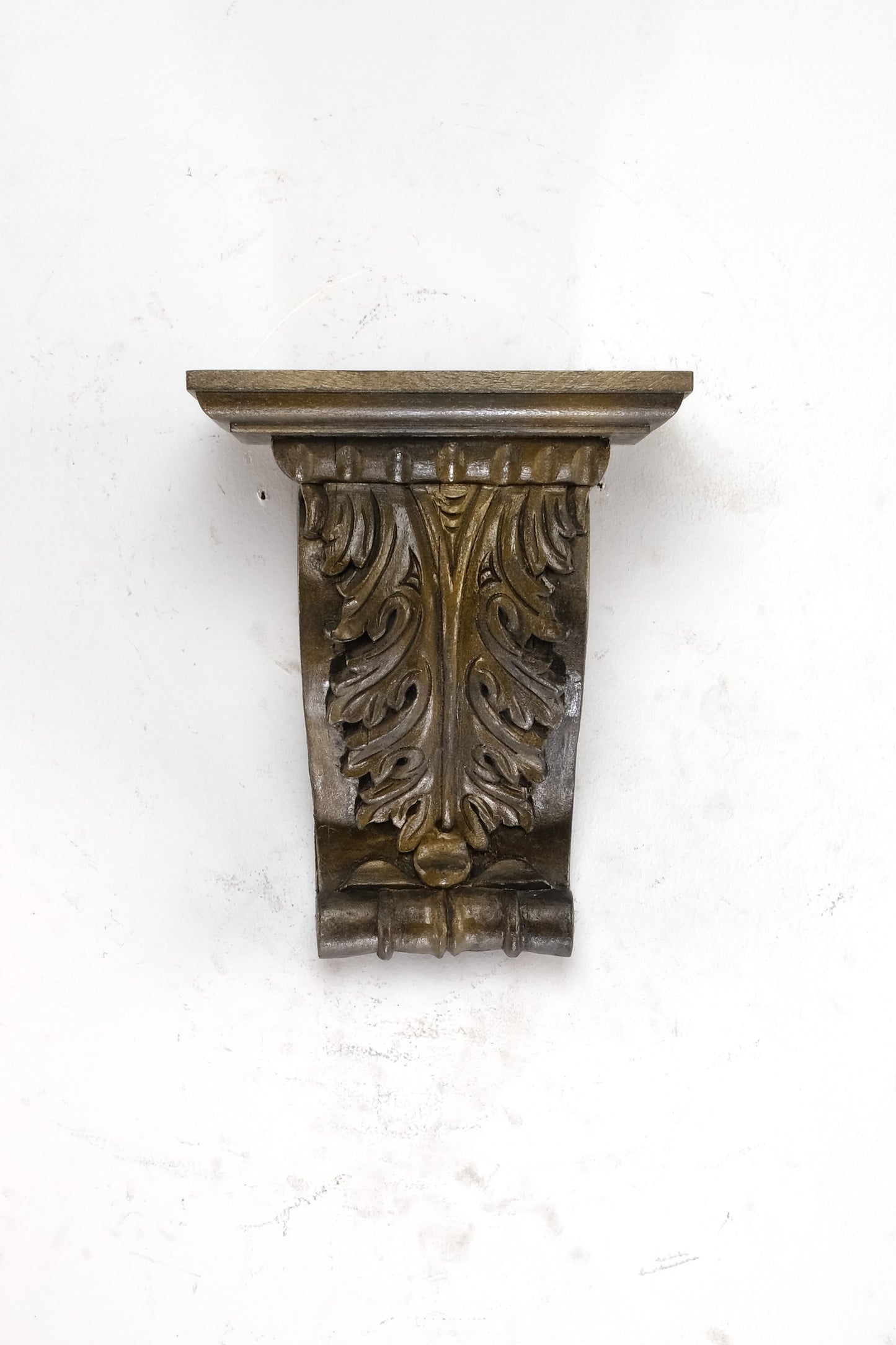 ACANTHUS CORBEL